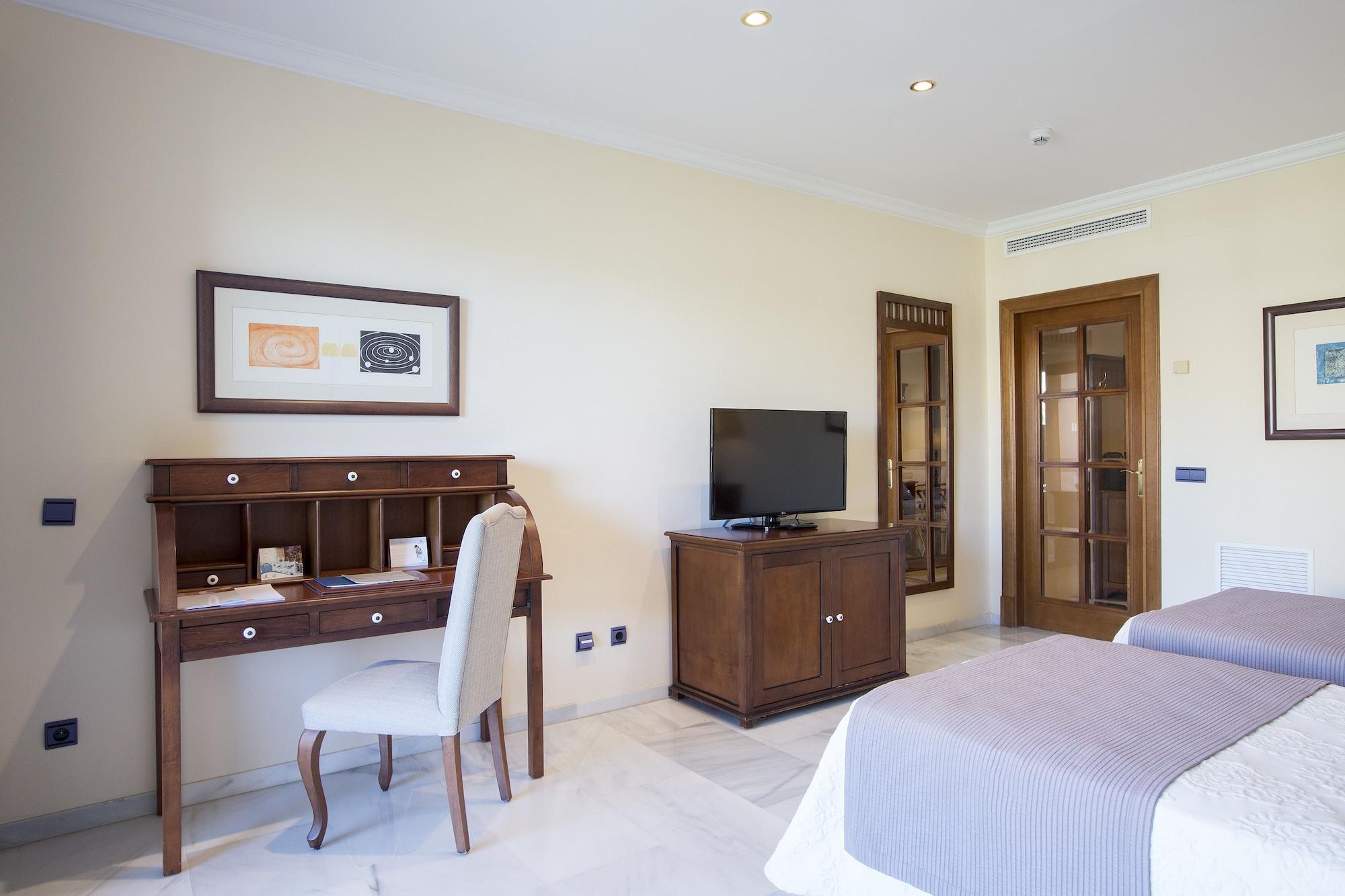 Hipotels Barrosa Palace & Spa 치클라나 데 라 프론테라 외부 사진 A room at the hotel