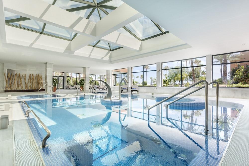 Hipotels Barrosa Palace & Spa 치클라나 데 라 프론테라 외부 사진 The swimming pool at the hotel