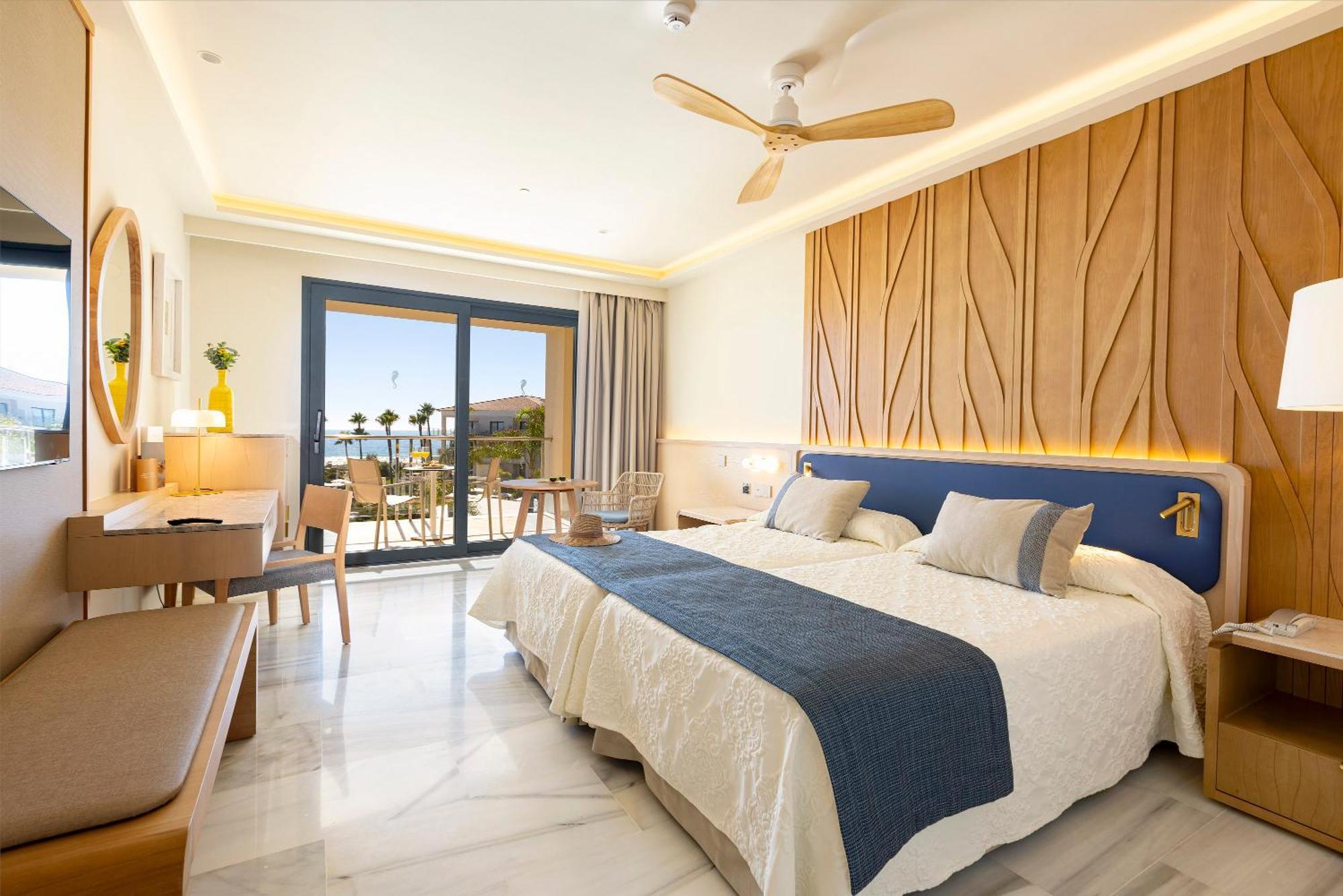 Hipotels Barrosa Palace & Spa 치클라나 데 라 프론테라 외부 사진 Deluxe Room